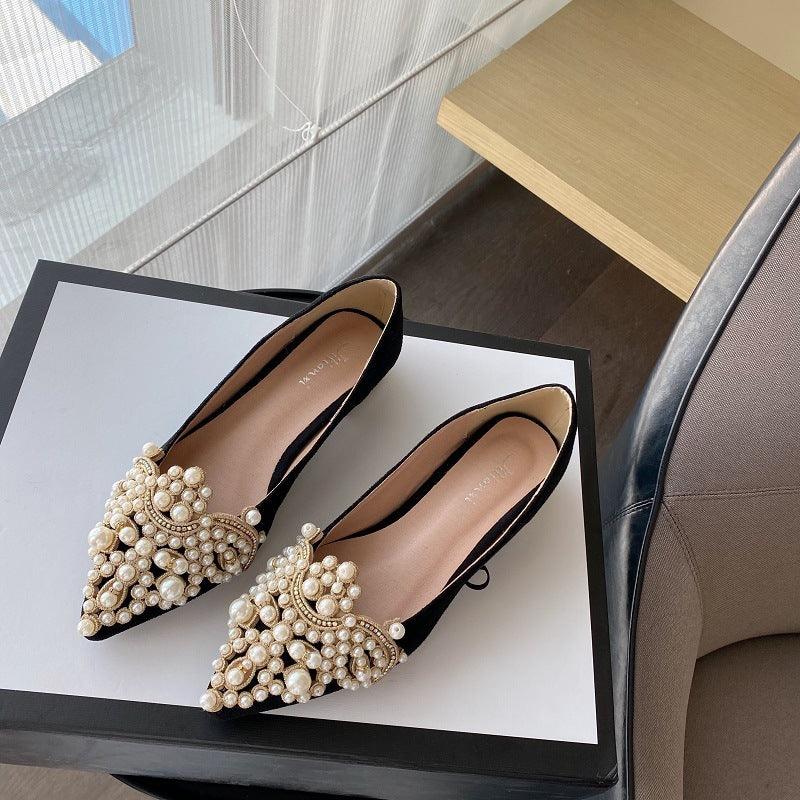 BALLERINAS PEARLS AND GOLD